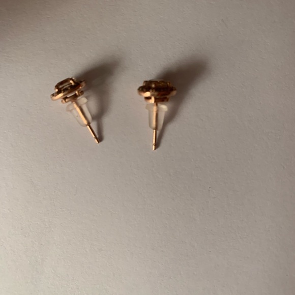 earrings - Picture 2 of 2